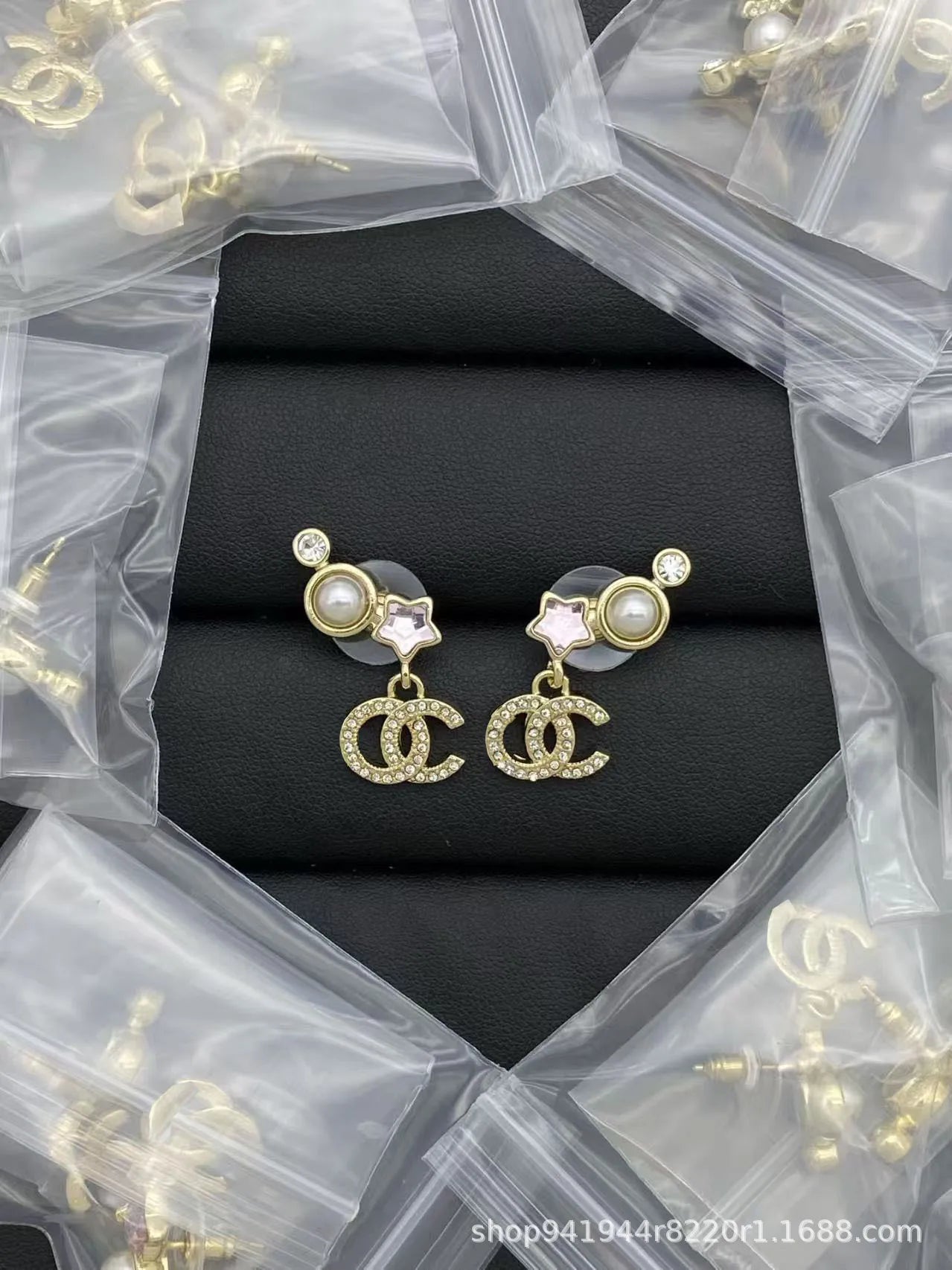 New Love Double Letter Stud Earrings, Fringed Stars Fashion Light Luxury Versatile Same Style