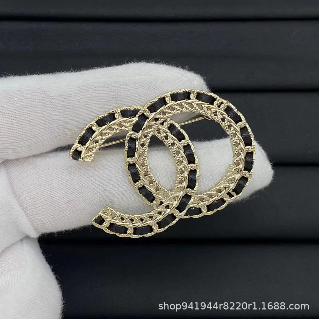 Diamond Encrusted Double Brooch With Pearl Accents Anti Light Pin Versatile Corsage For Men And Women