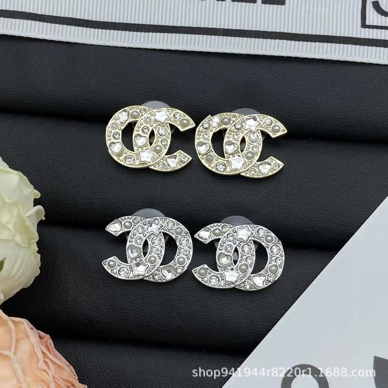 New Love Double Letter Stud Earrings, Fringed Stars Fashion Light Luxury Versatile Same Style