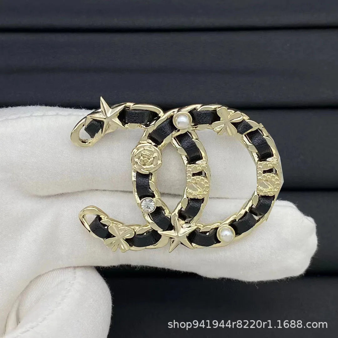 Diamond Encrusted Double Brooch With Pearl Accents Anti Light Pin Versatile Corsage For Men And Women