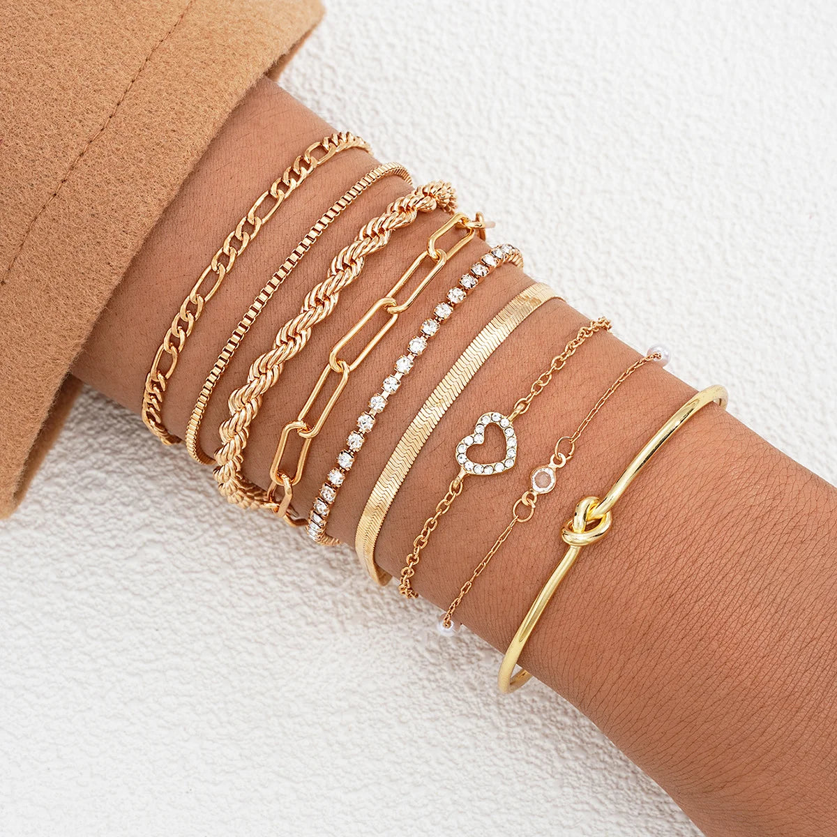 7Pcs Set Bohemian Heart Beads Bracelets For Women With Crystal Round Pendants Elastic Stretch Jewelry Gift