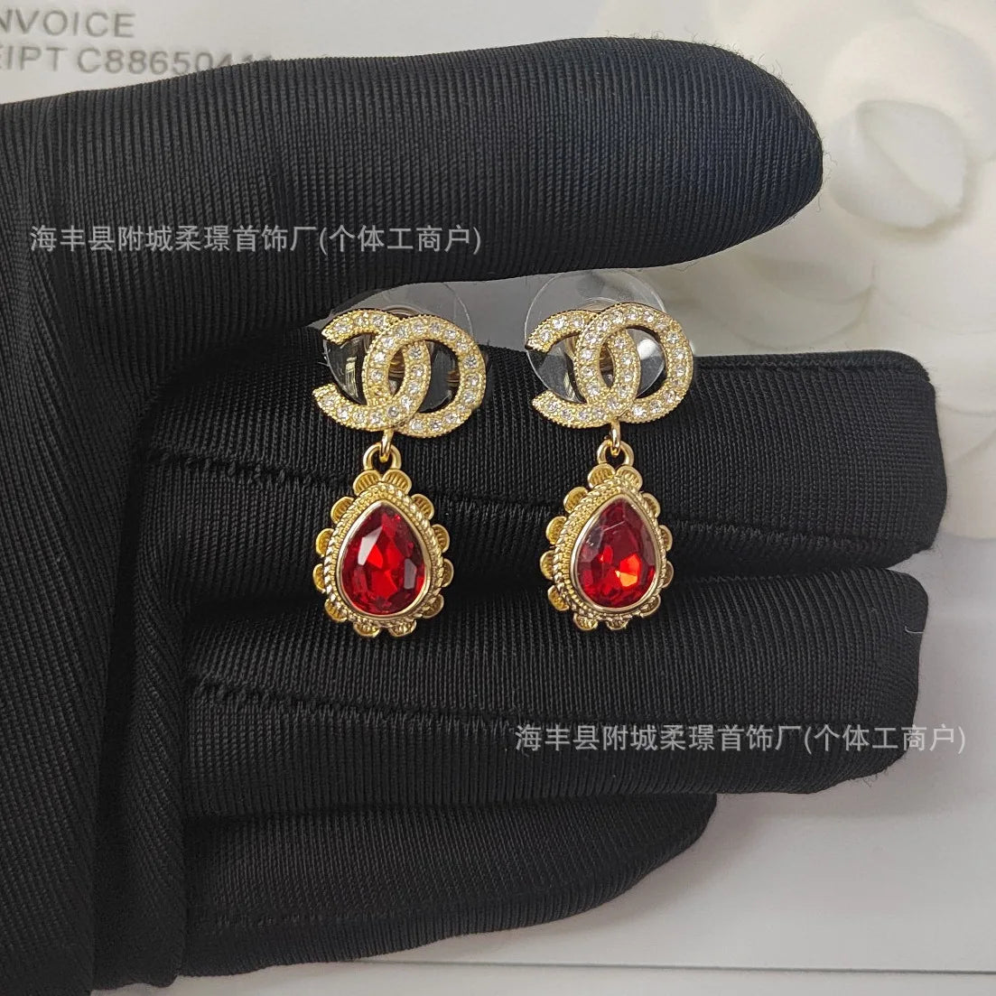 Small Sphere Shape Fashionable Round Ball with Square Diamond Letter Stud Earrings Gold-plated Material