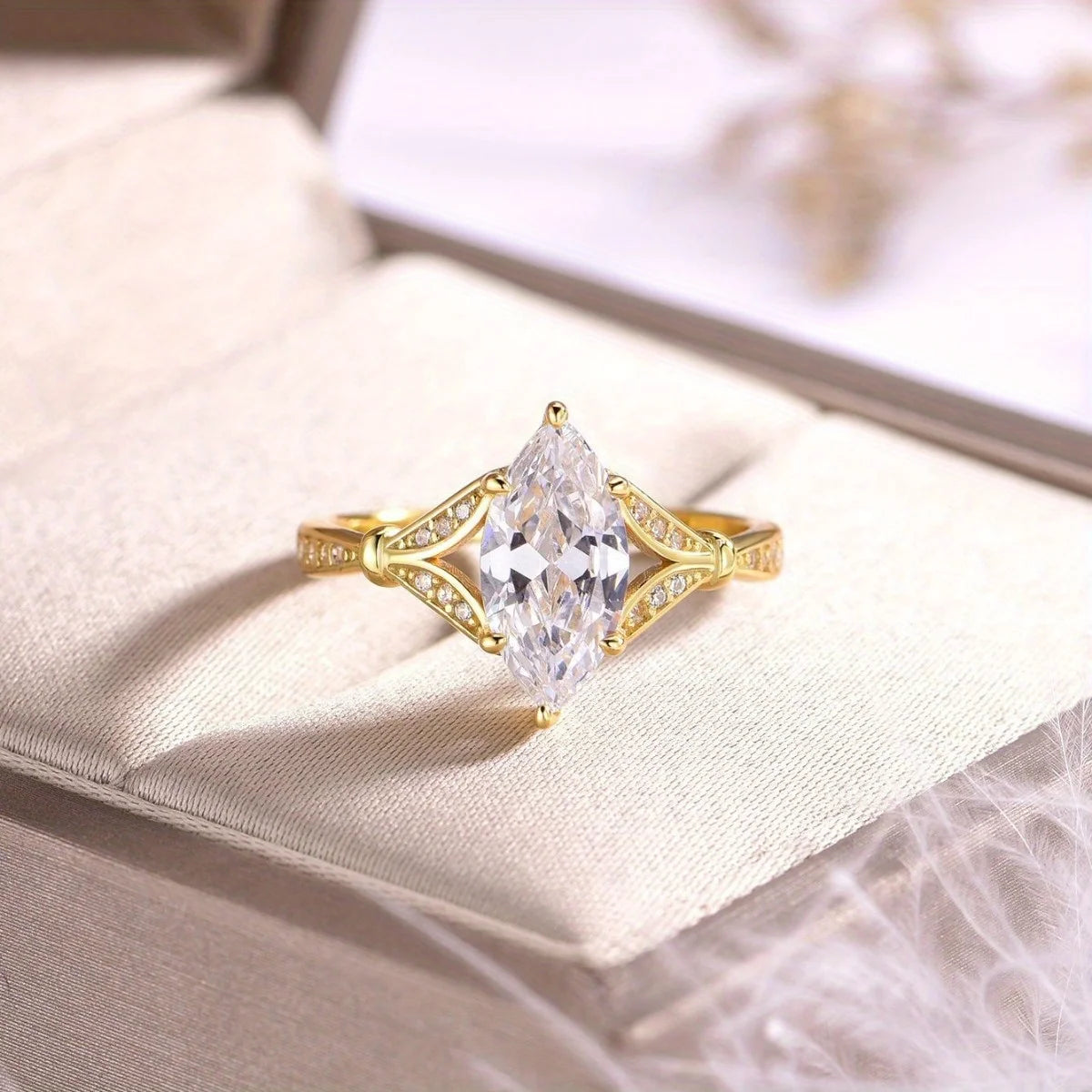 S925 Silver 2CT Marquise Moissanite Ring Fine Jewelry Plated with 18k Gold Suitable for Gift Giving Anniversary Birthday Gift